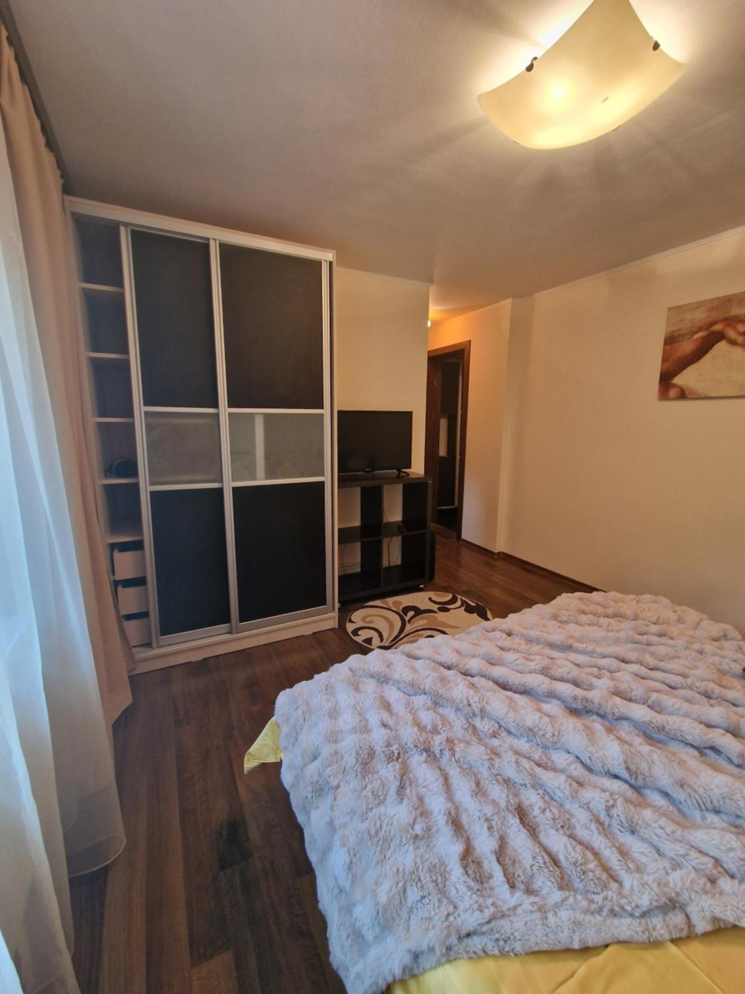 Apartament Red & Yellow Slănic-Moldova Eksteriør bilde